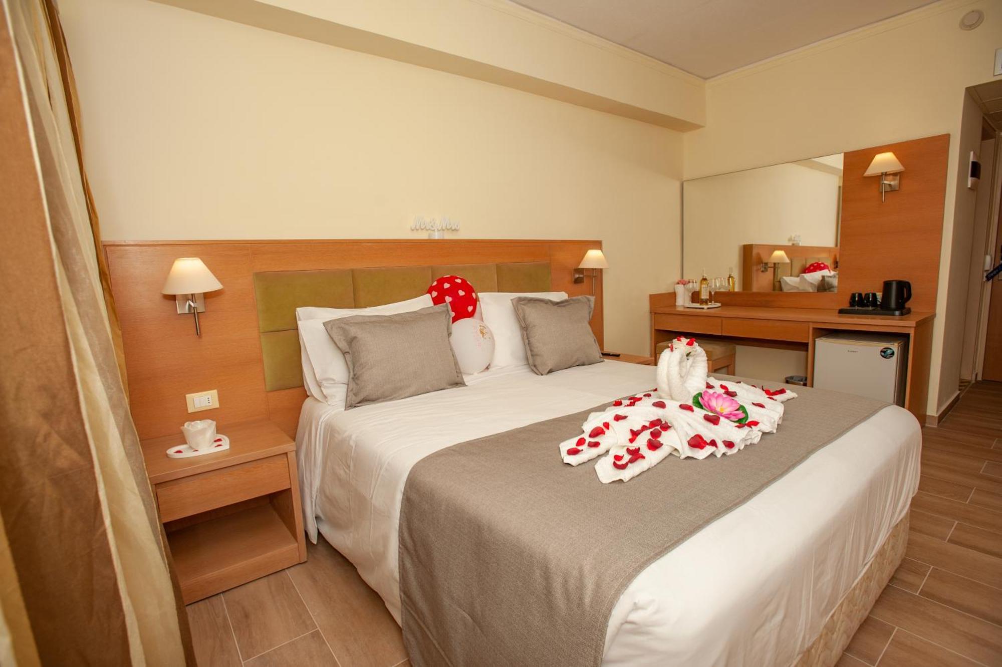 Rhodos Horizon Marina - Adults Only Hotell Rhodes City Exteriör bild